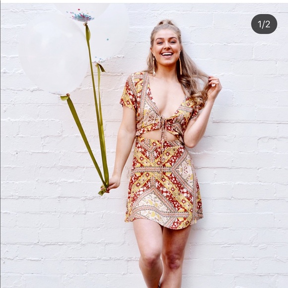 LF Boho Floral Cutout Summer Mini Festival Dress - Picture 2 of 4